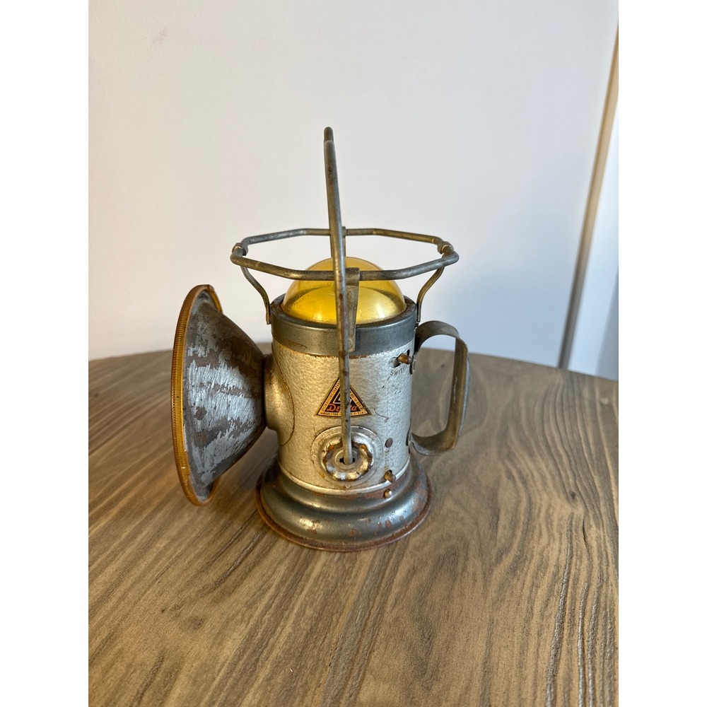 Vintage‎ Delta Powerlite Lantern Silver Amber Dual Lens Flashlight Untested